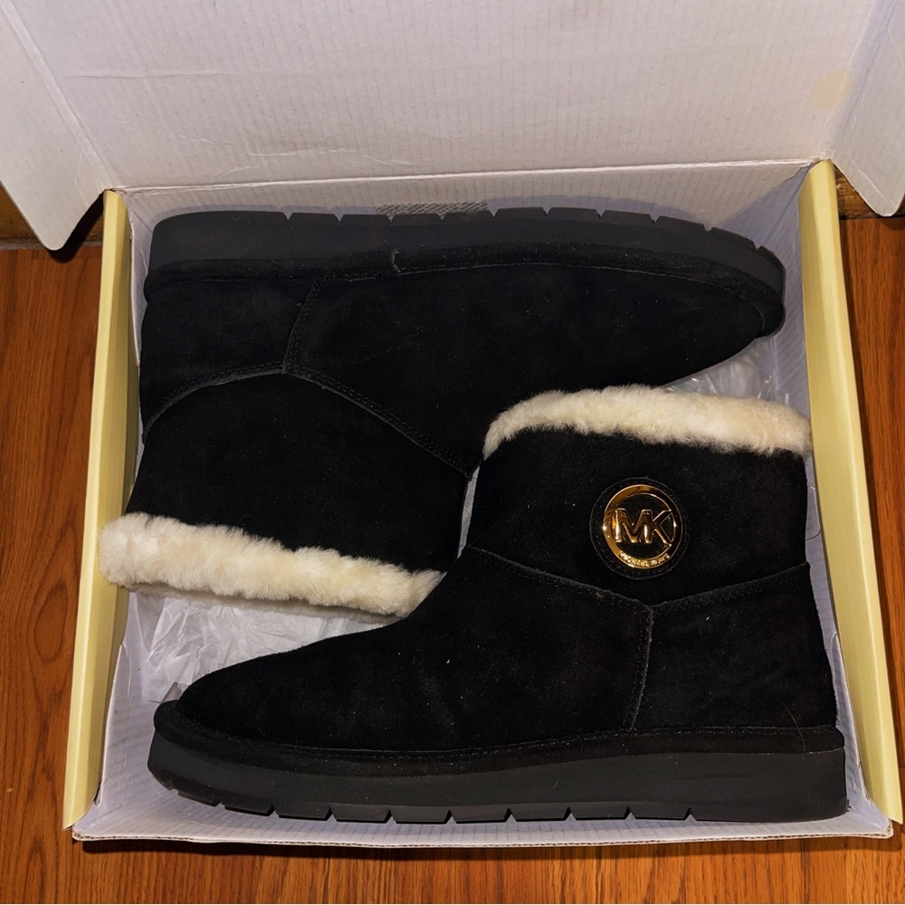 Michael Kors Winter Ankle Boots